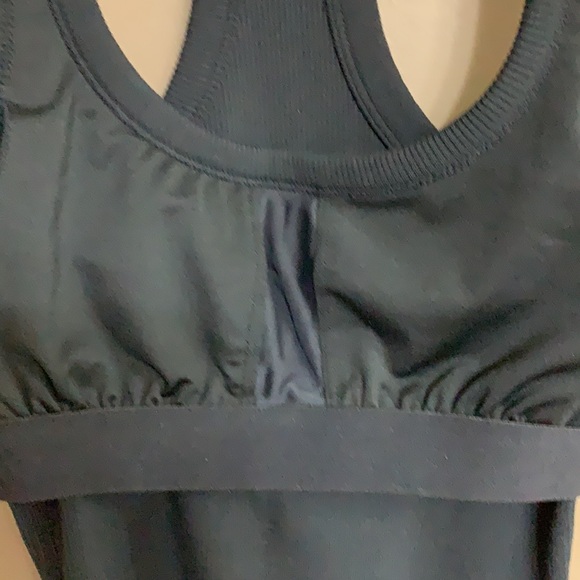 ALO Rib Support Tank - Picture 8 of 8